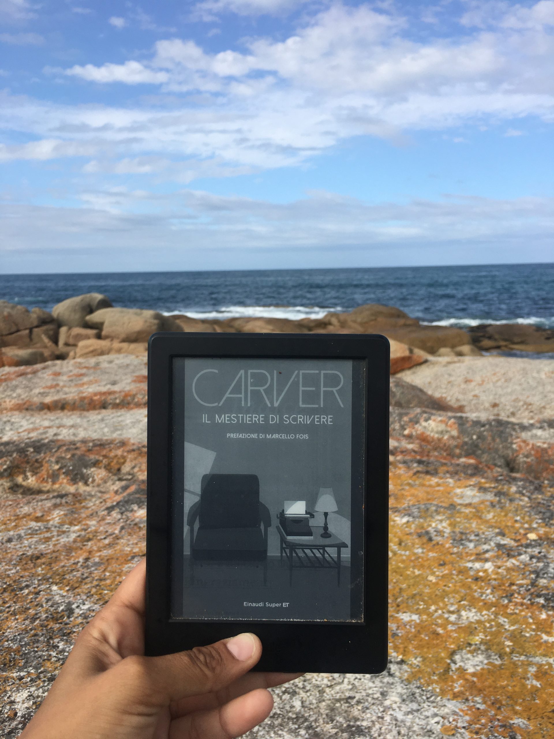 Il mestiere di scrivere recensione libro di Raymond Carver